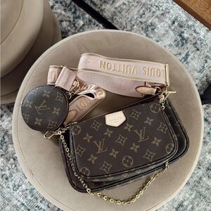 Louis Vuitton Monogram Multi Pochette in Brown with Pink Strap